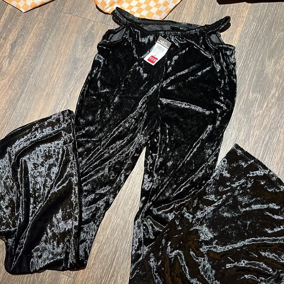 3 Pairs of Flair Pants - Picture 2 of 4